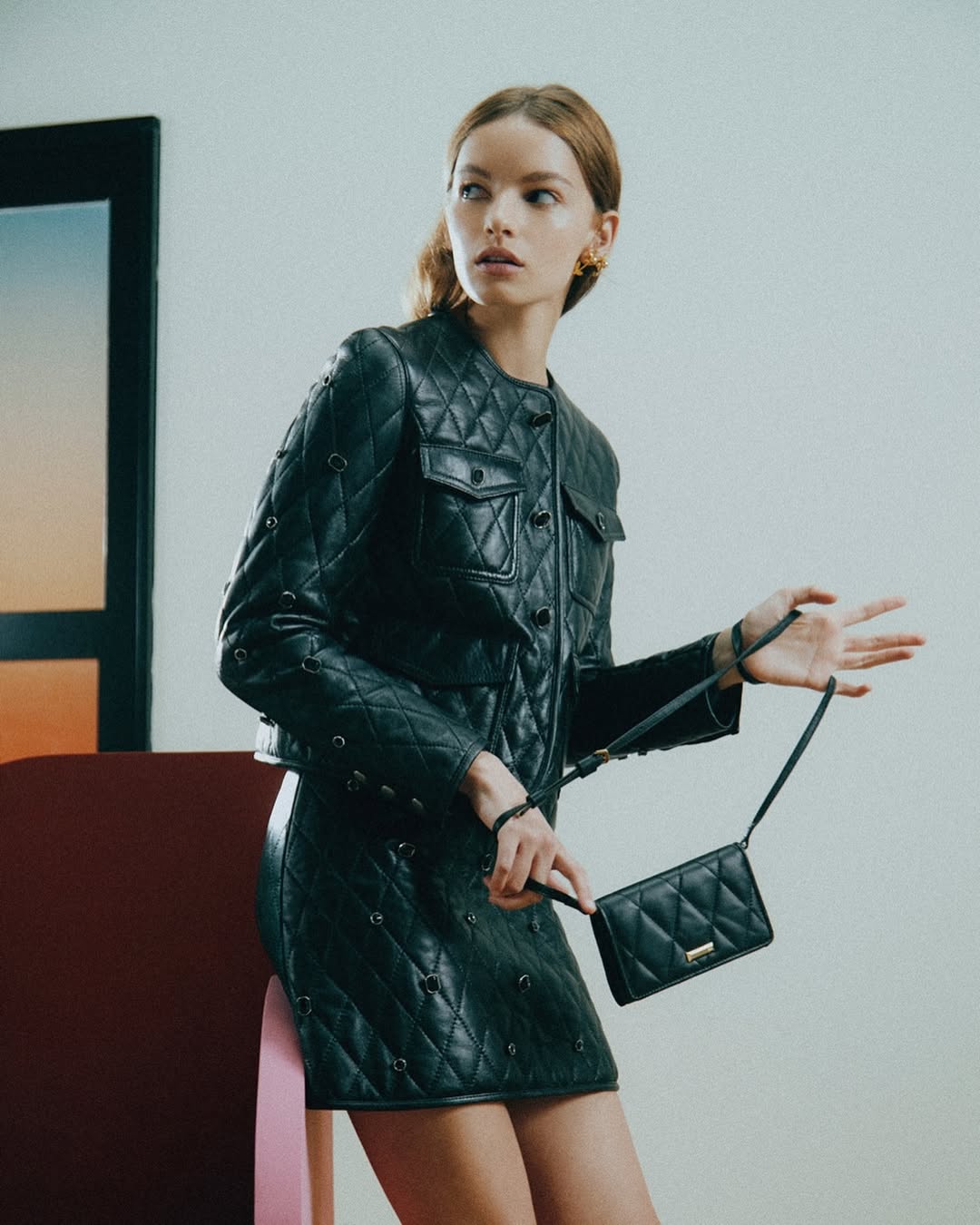 Jazmin Chebar Campaña Invierno 24