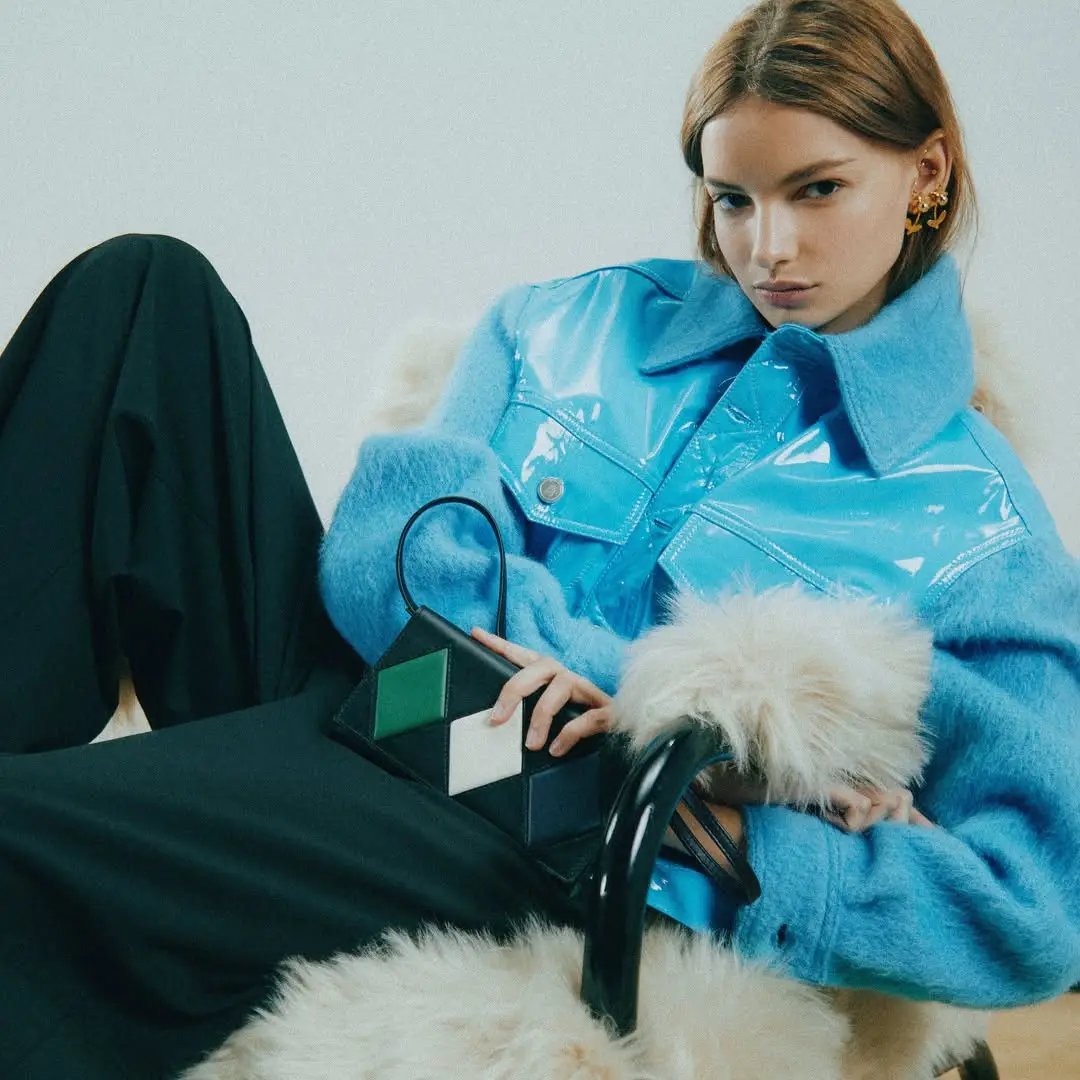 Jazmin Chebar Campaña Invierno 24